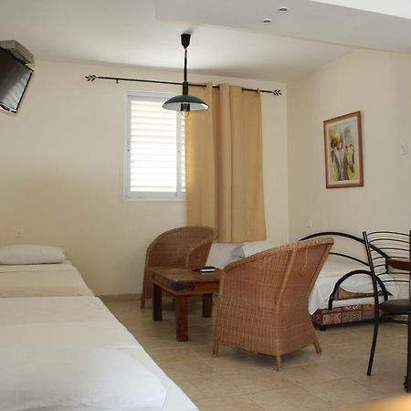 Ga'Aton Motel Nahariya Ngoại thất bức ảnh