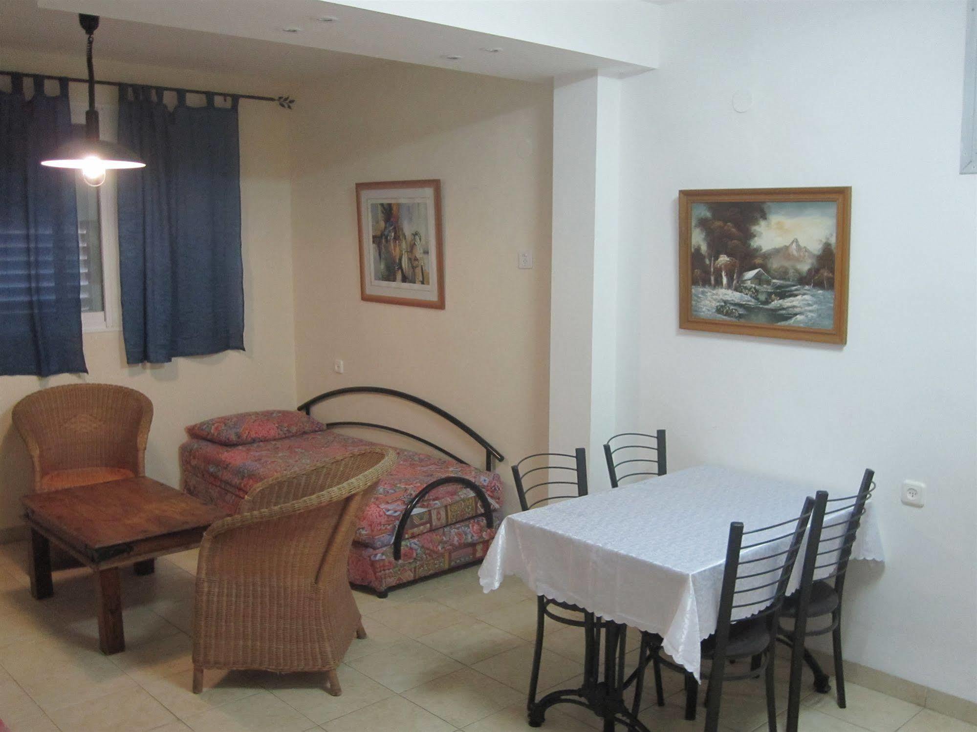 Ga'Aton Motel Nahariya Ngoại thất bức ảnh