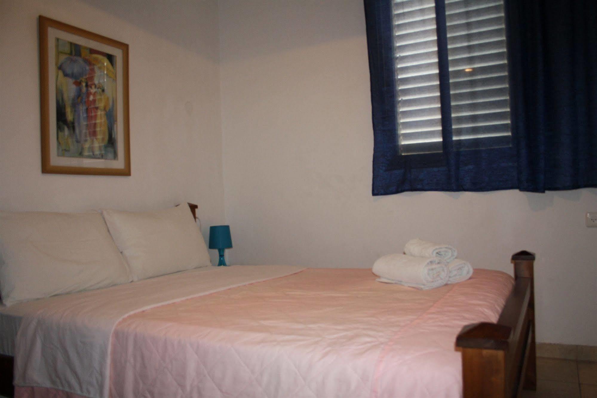 Ga'Aton Motel Nahariya Ngoại thất bức ảnh