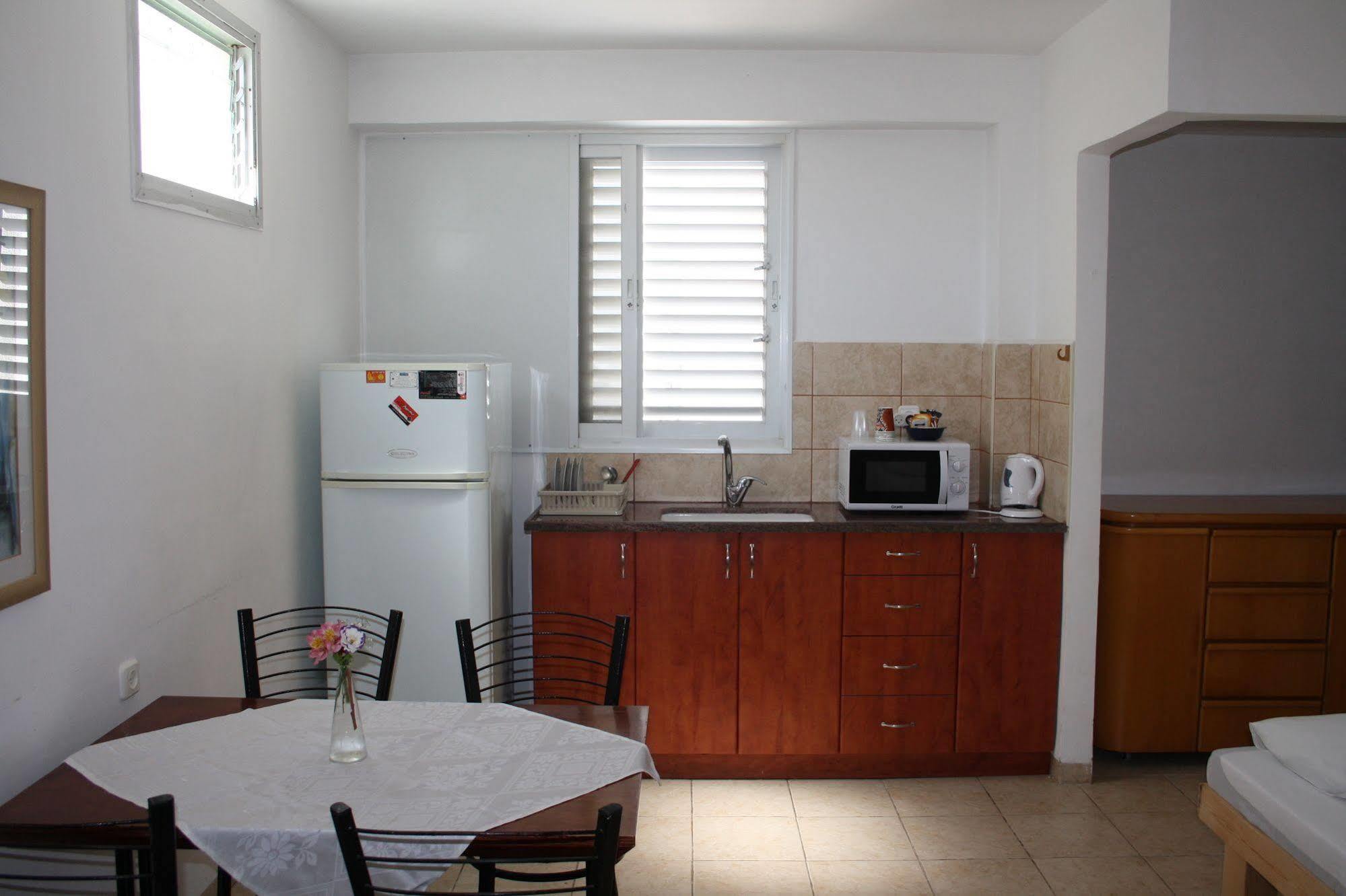 Ga'Aton Motel Nahariya Ngoại thất bức ảnh